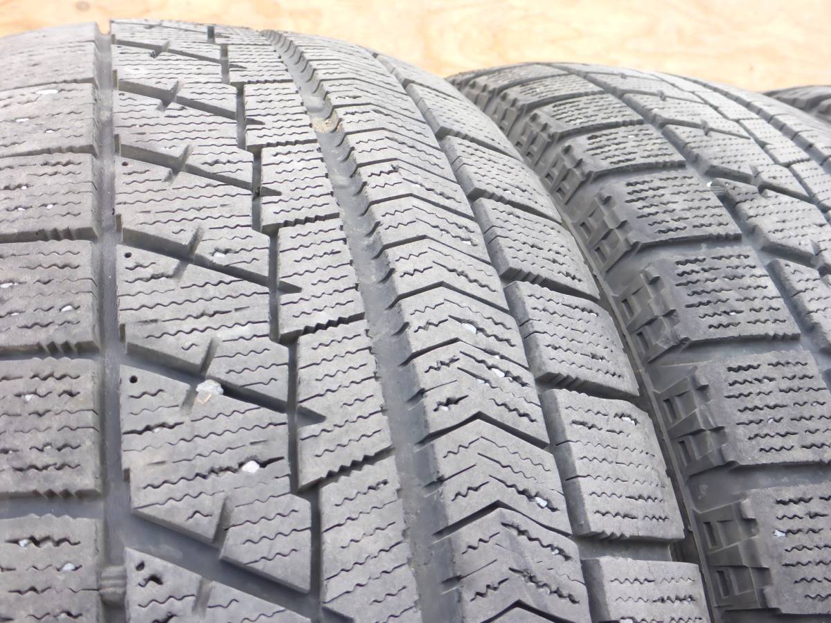 送料無料!ブリヂストン VRX 215/70R15 2015年製 4本_画像3